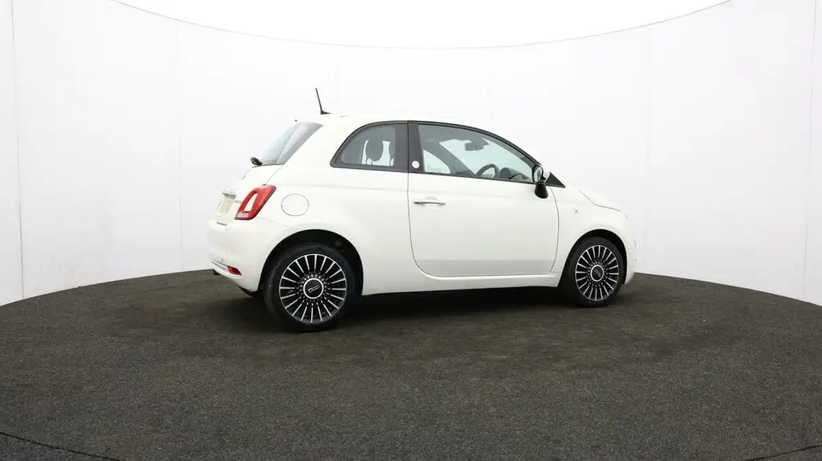2020-fiat-500-10-launch-edition-big-35