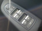 2021-renault-clio-10-tce-iconic-90ps-small-15