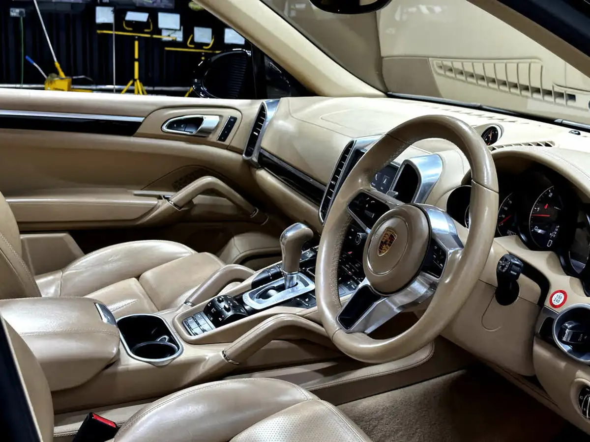 2016-porsche-cayenne-30td-platinum-edition-big-2