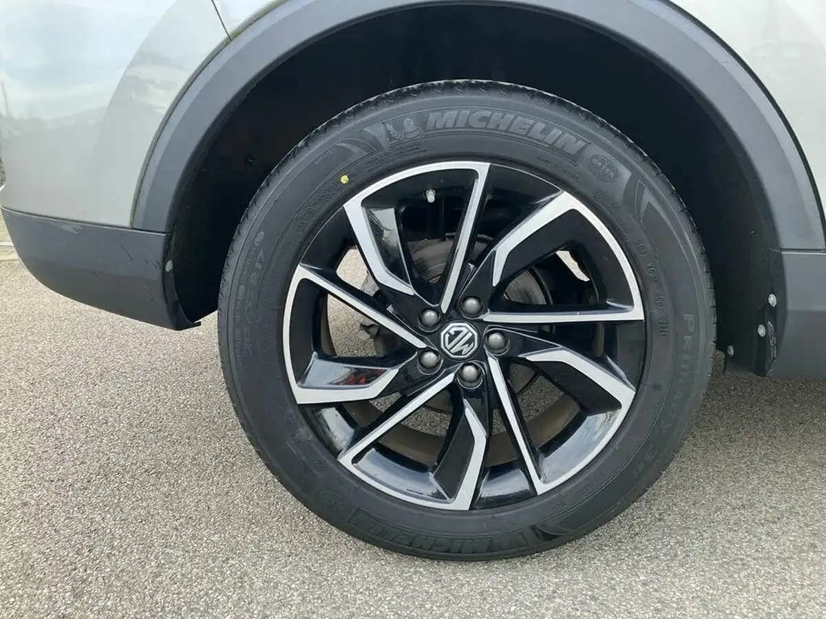 2022-mg-zs-suv-15-vti-tech-exclusive-big-26