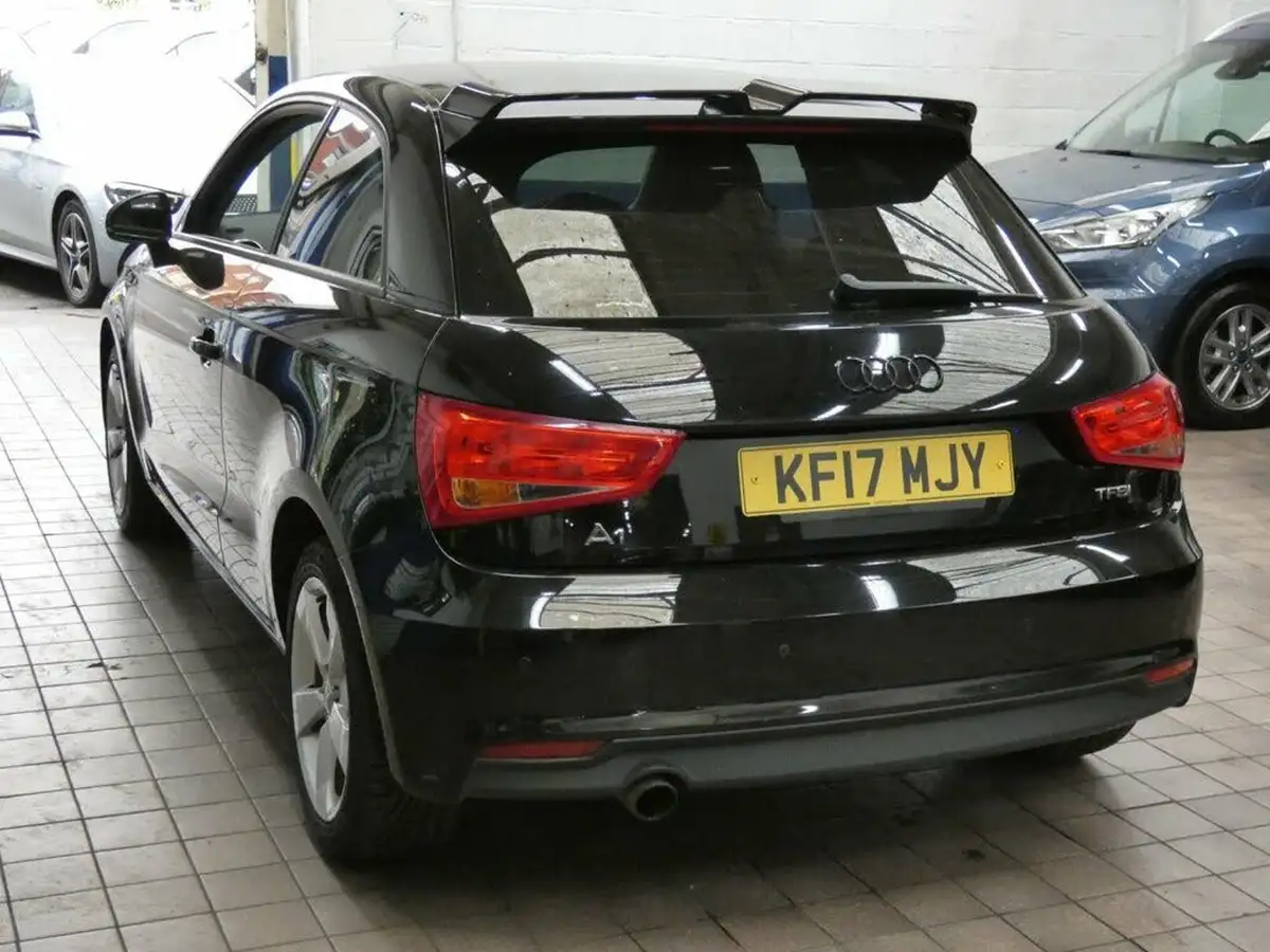 2017-audi-a1-10-tfsi-sport-hatchback-3d-big-21