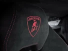 2019-lamborghini-huracan-small-36