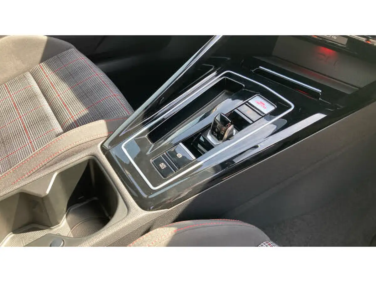 2023-volkswagen-golf-20-tsi-gti-dsg-big-13
