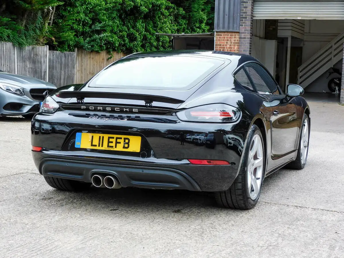 2018-porsche-cayman-718-25-cayman-s-ss-pdk-big-12