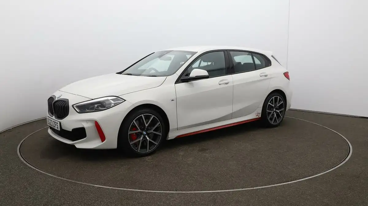 2023-bmw-1-series-20-128ti-lcp-big-67