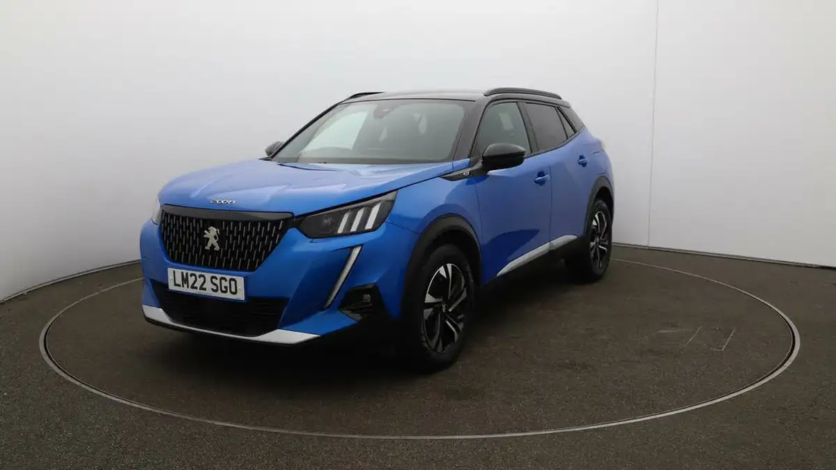 2022-peugeot-2008-suv-12-puretech-gt-big-37