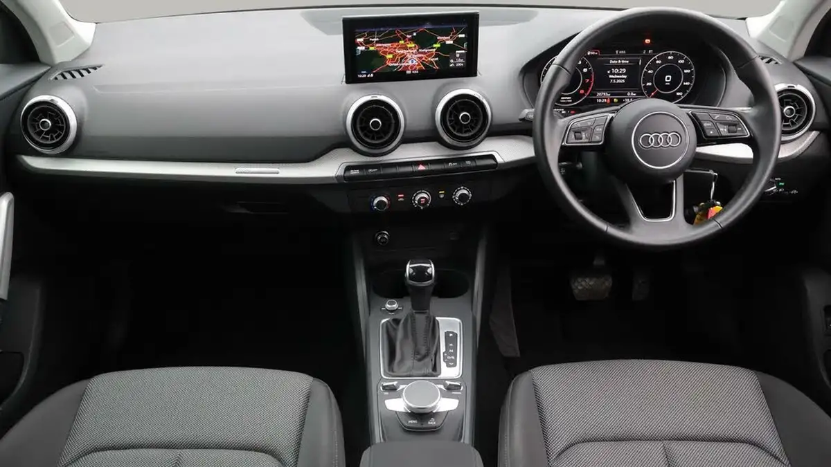 2022-audi-q2-15-35-tfsi-sport-s-tronic-big-13