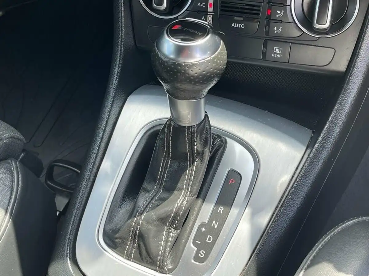 2017-audi-q3-20-tdi-quattro-s-line-edition-150ps-tronic-big-33
