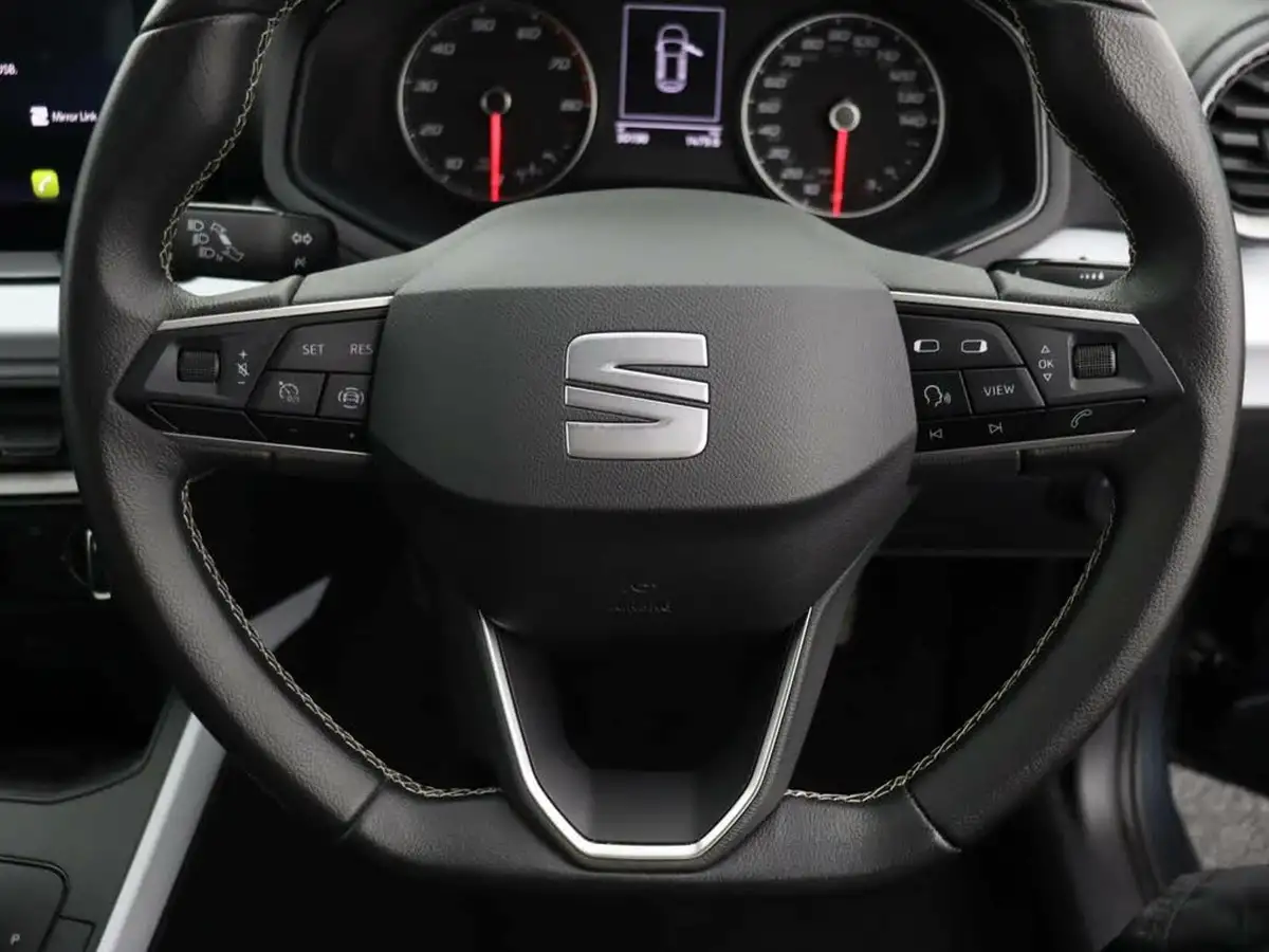 2021-seat-arona-10-tsi-se-technology-110ps-dsg-big-39