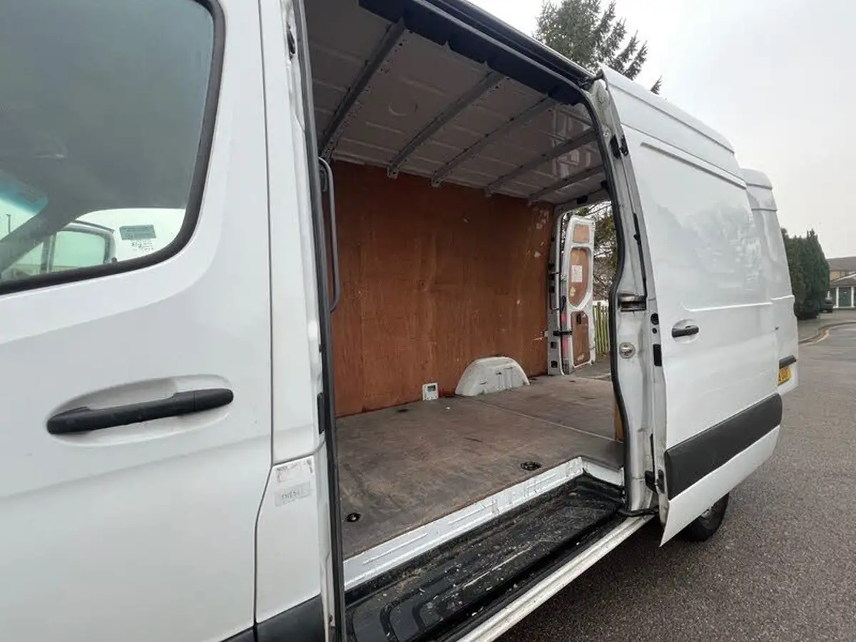 2019-mercedes-benz-sprinter-21cdi-316-l2h1-163pseu6b-panel-van-rwd-eco-gear-360-big-43