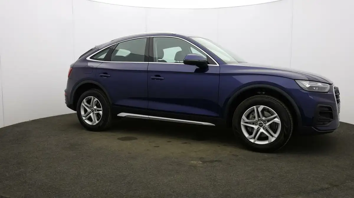 2022-audi-q5-20-45-tfsi-sportback-big-41