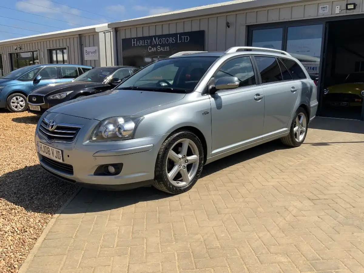 2008-toyota-avensis-22td-t180-estate-5d-big-2