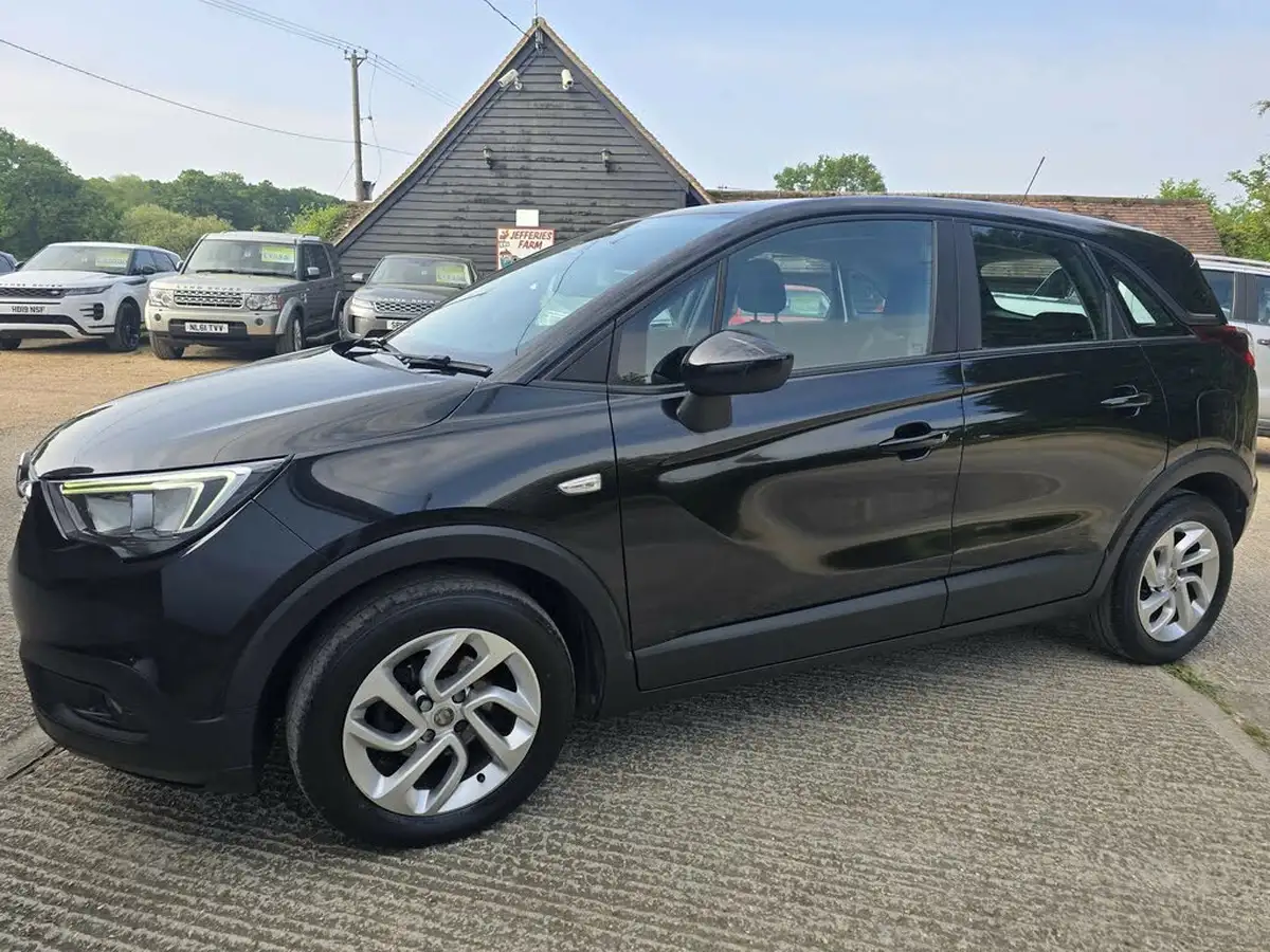 2018-vauxhall-crossland-x-12-se-81ps-big-2
