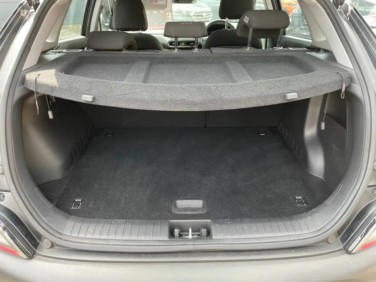 2023-hyundai-kona-16-gdi-se-connect-big-11