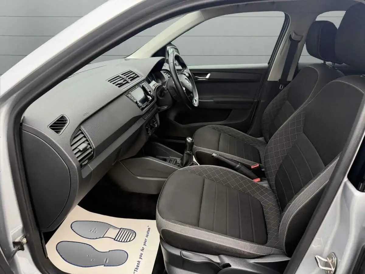 2020-skoda-fabia-10-tsi-se-95ps-hatchback-big-12