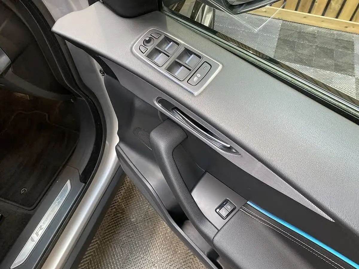 2018-jaguar-f-pace-20-i4d-r-sport-180ps-awd-auto-big-53