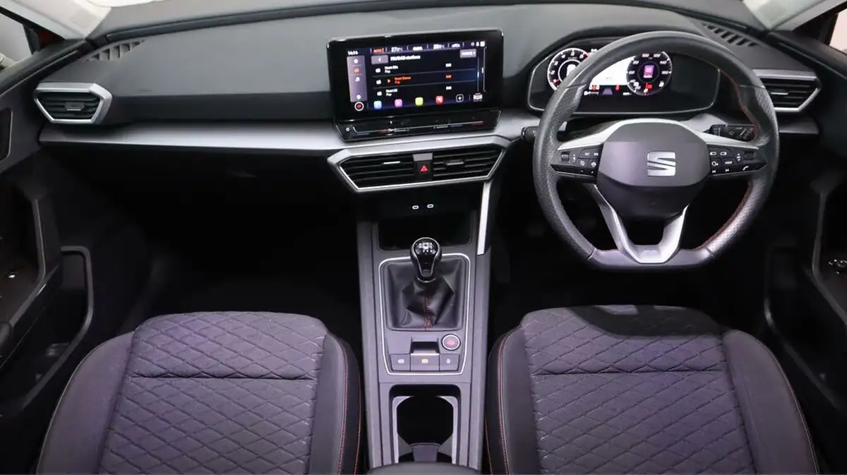 2020-seat-leon-15-tsi-evo-fr-150ps-estate-big-13