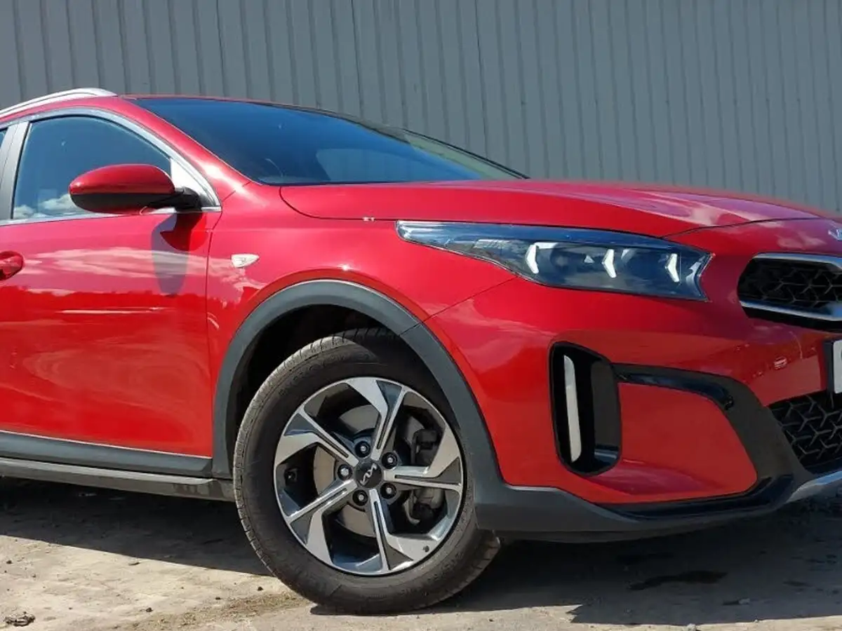 2024-kia-xceed-15-t-gdi-2-138bhp-big-8