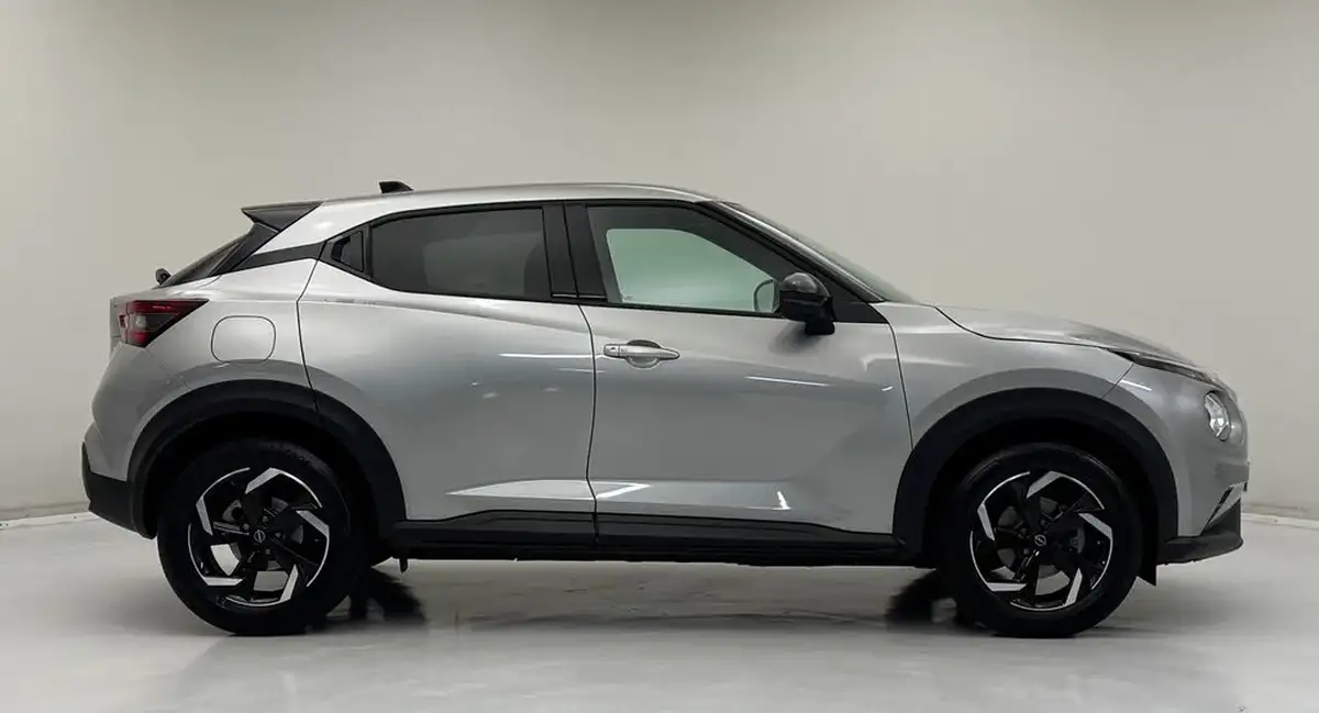 2024-nissan-juke-10-dig-t-n-connecta-dct-big-9