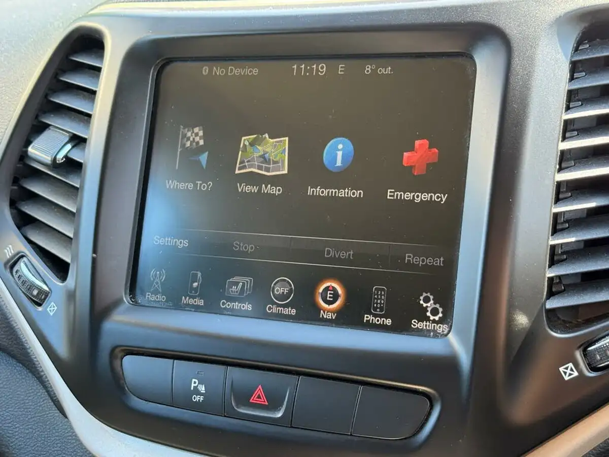 2014-jeep-cherokee-20crd-limited-168bhp-4wd-ss-auto-big-33