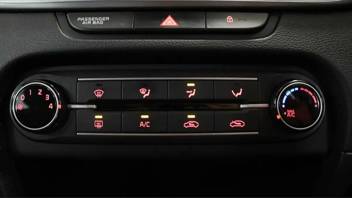 2021-kia-xceed-10-t-gdi-2-big-11
