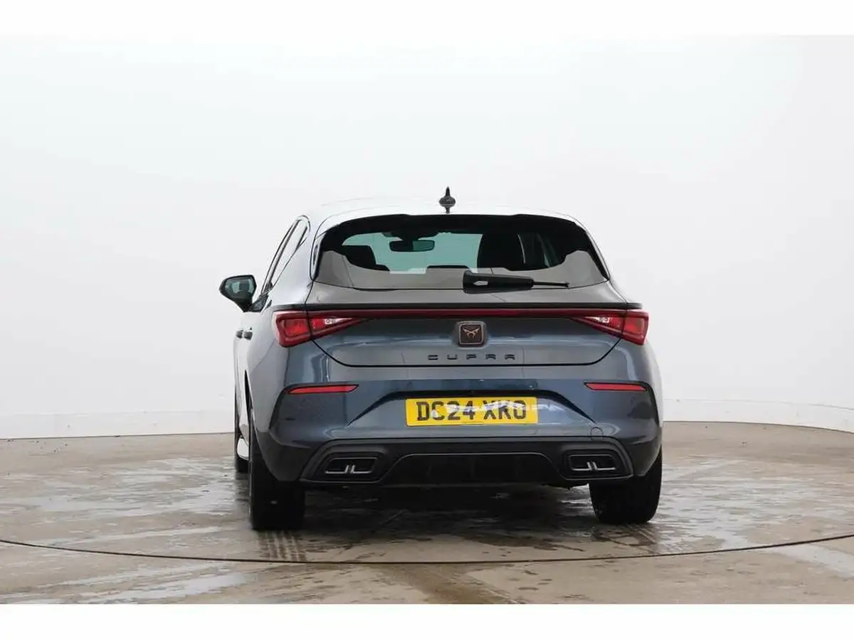 2024-cupra-leon-nf-15-etsi-v1-design-edition-hatchback-big-7