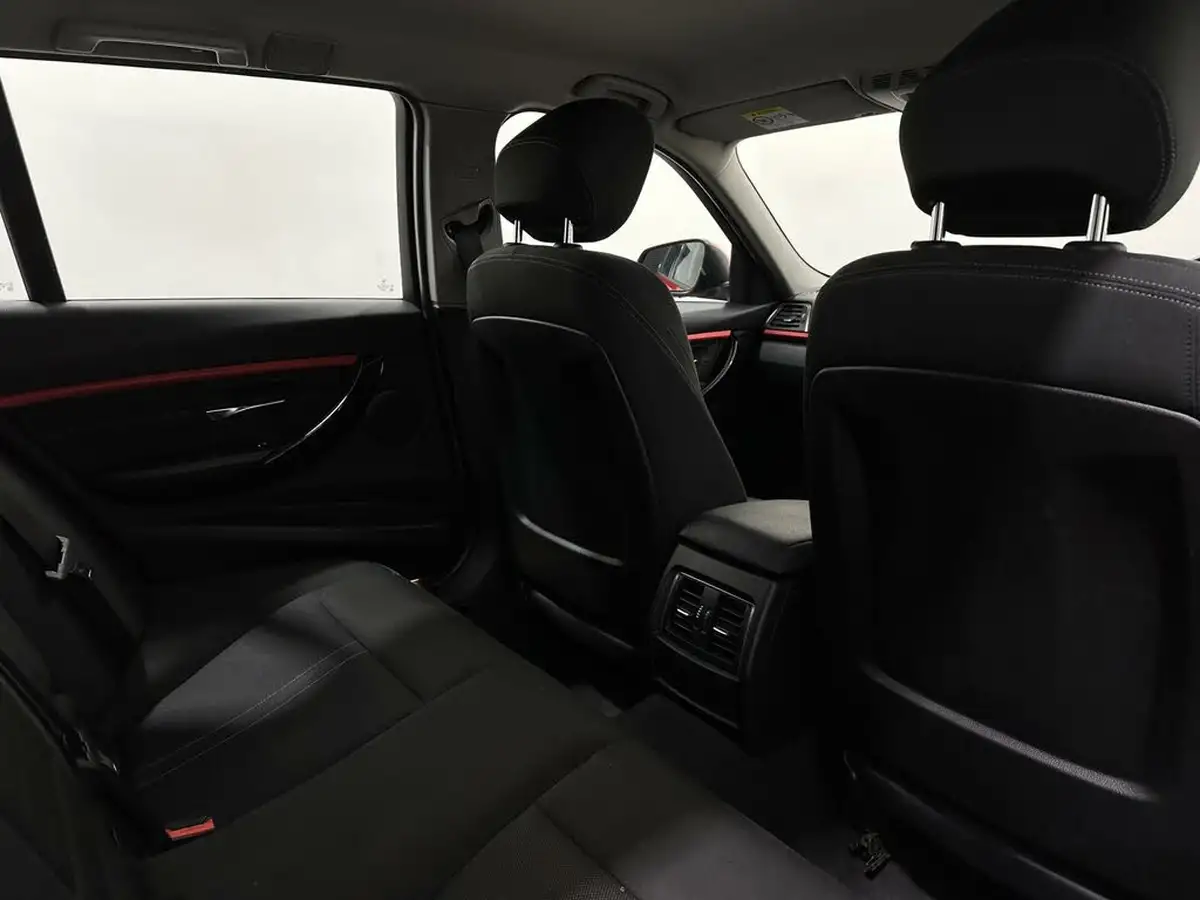 2017-bmw-3-series-20td-318d-sport-touring-5d-auto-big-39