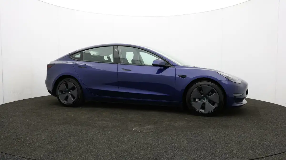 2021-tesla-model-3-e-long-range-awd-big-43