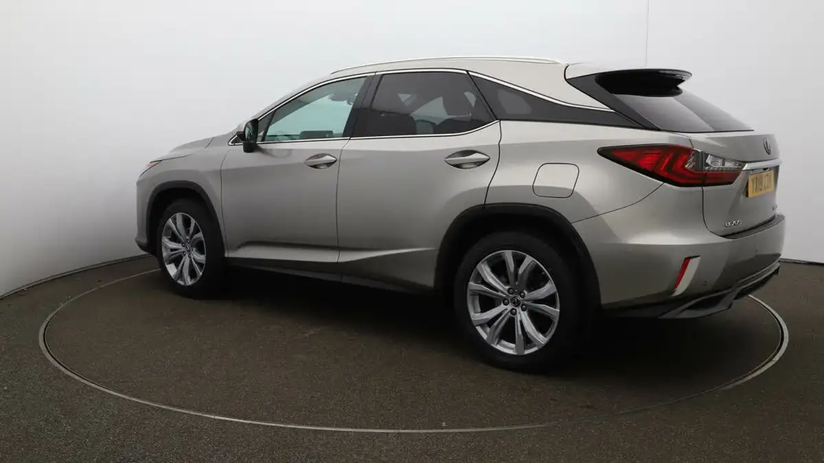 2019-lexus-rx-450h-35-rx-big-32