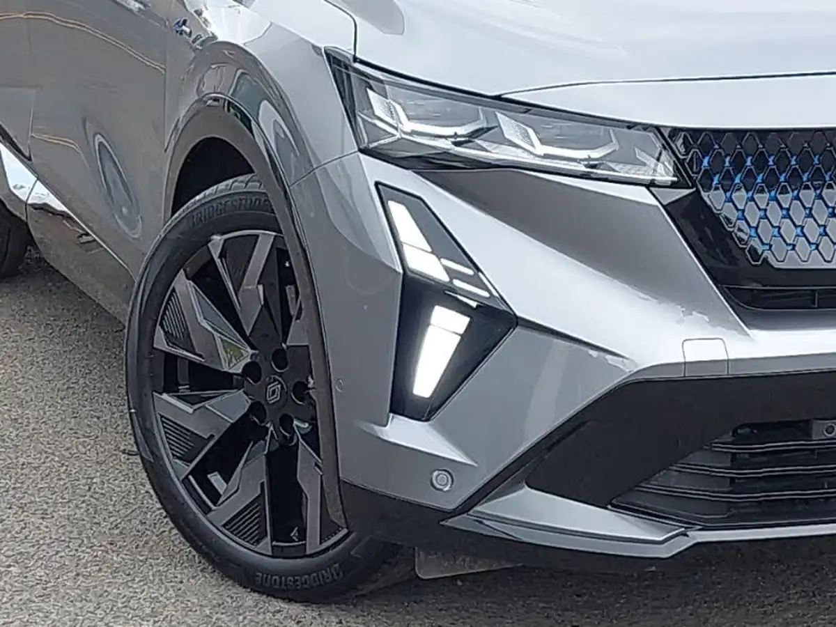 2024-renault-rafale-12-techno-esprit-alpine-300ps-4wd-plug-in-big-8