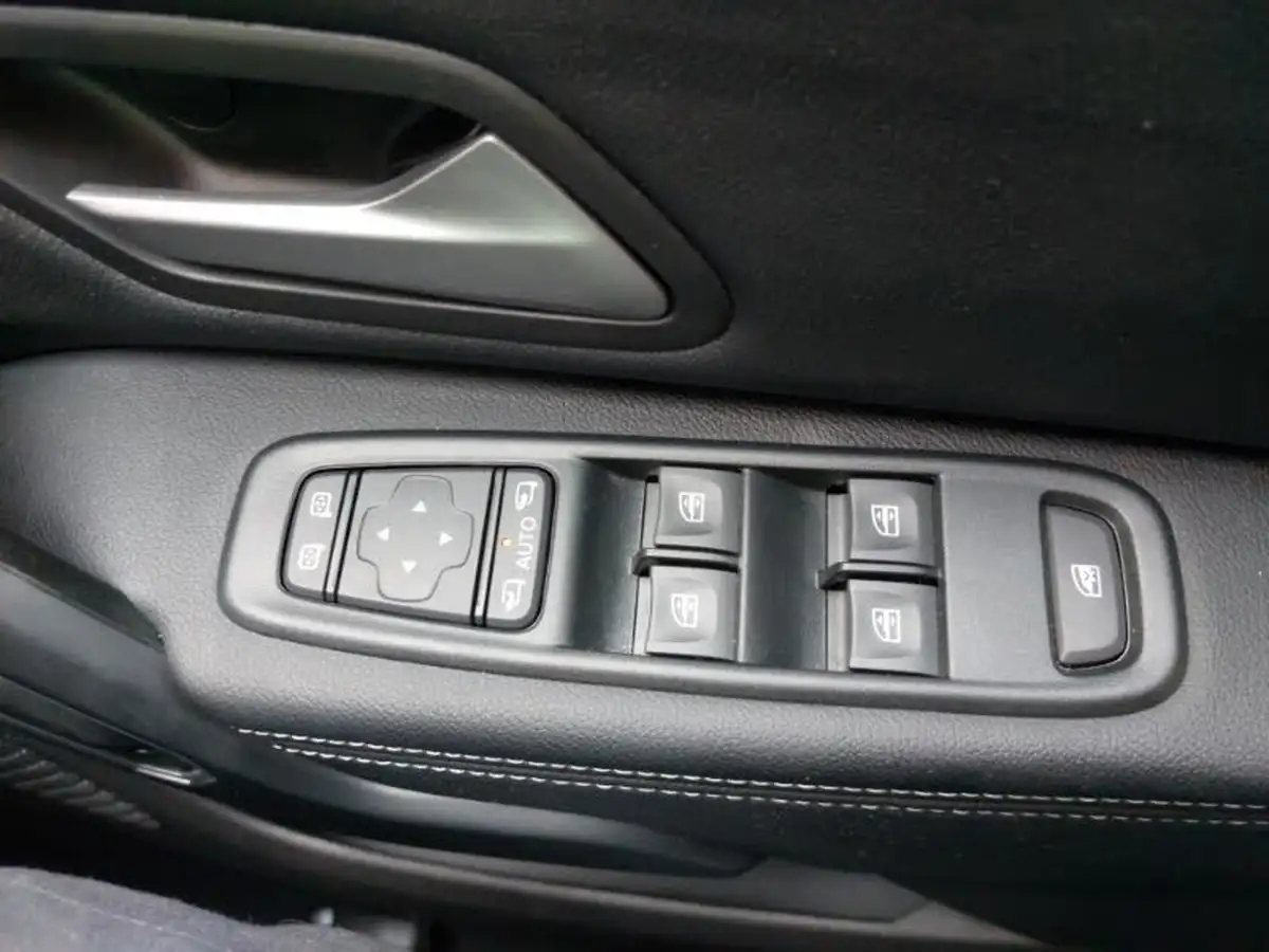 2024-dacia-duster-09-tce-journey-big-18