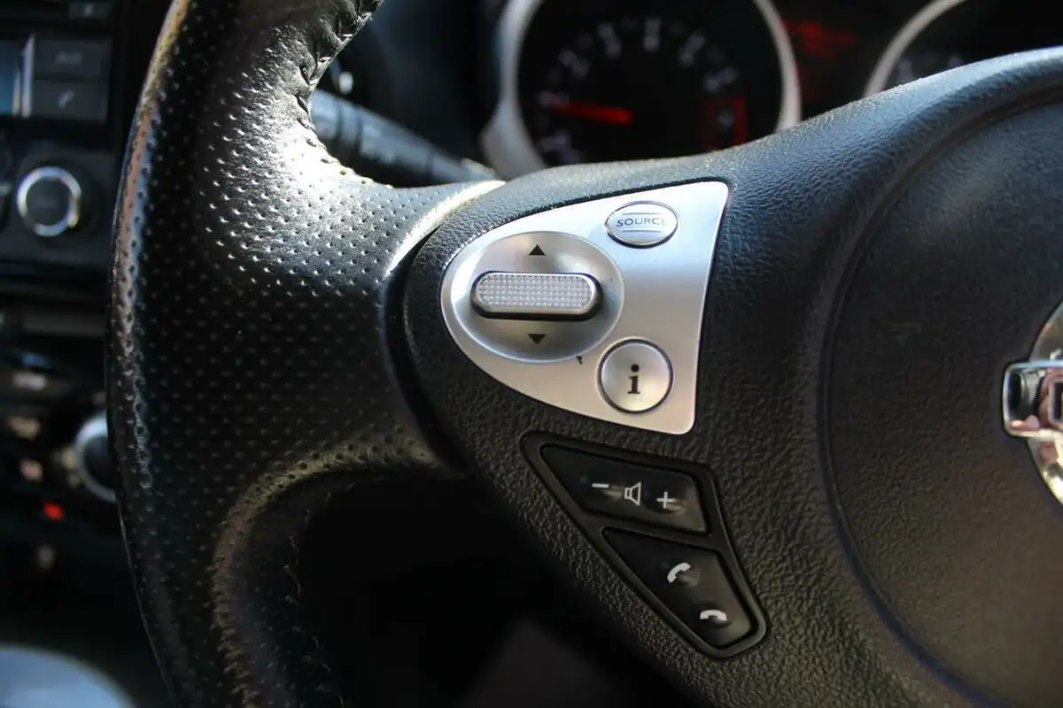 2012-nissan-juke-16-acenta-cvt-big-23