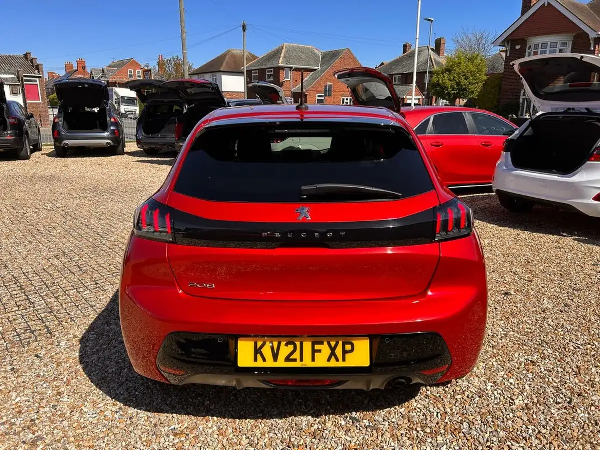 2021-peugeot-208-12-puretech-allure-premium-100bhp-big-2