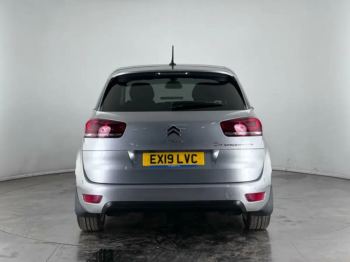 2019-citroen-c4-spacetourer-12-puretech-flair-eat8-big-5