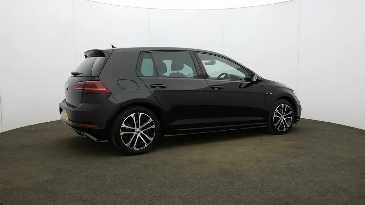 2020-volkswagen-golf-15-tsi-r-line-edition-dsg-big-55