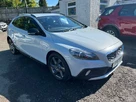 2015-volvo-v40-16td-d2-cross-country-lux-nav-small-0