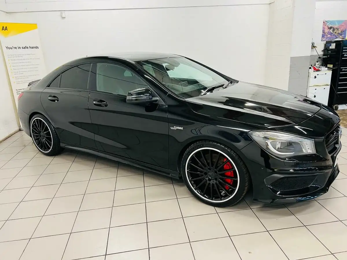 2014-mercedes-benz-cla-20-cla-45-amg-big-3