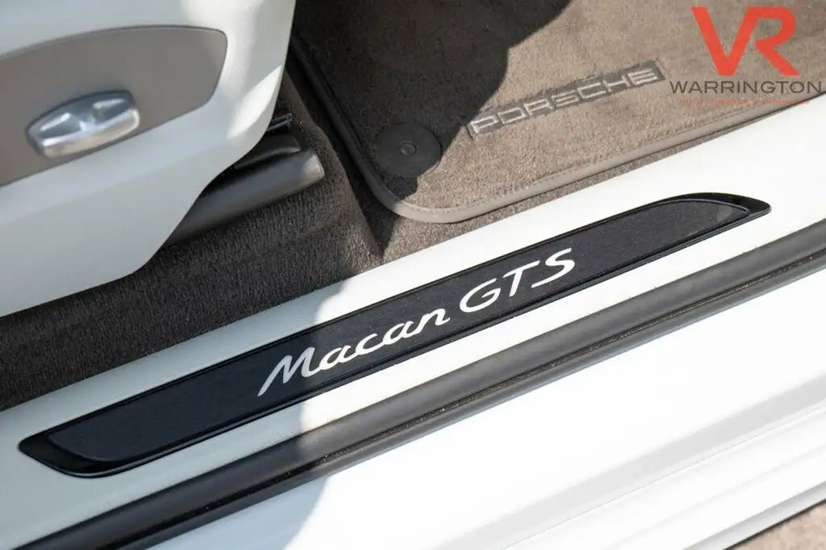 2020-porsche-macan-29-v6-gts-big-48