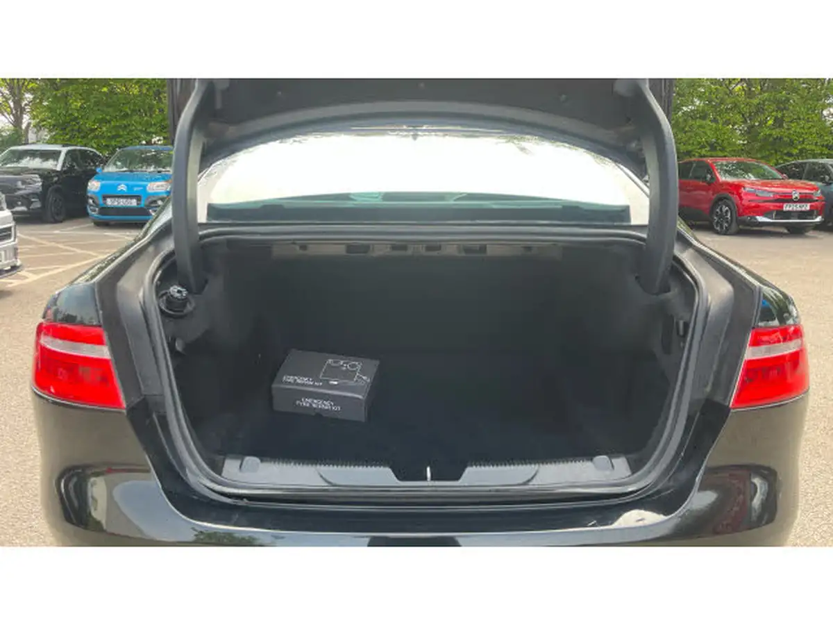 2017-jaguar-xe-20d-portfolio-180ps-ss-1999cc-auto-big-3