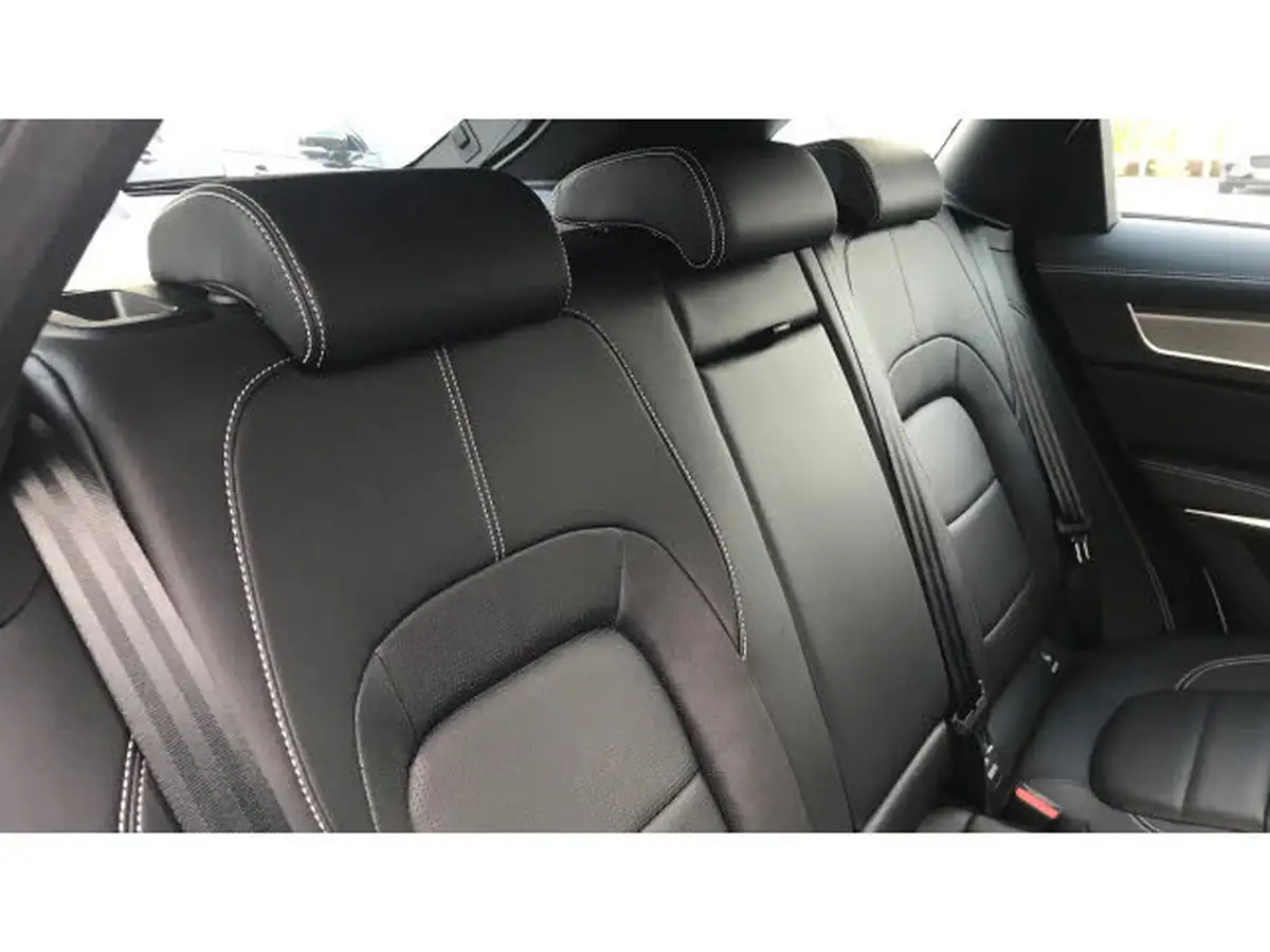 2024-jaguar-f-pace-20-d200-r-dynamic-s-big-28