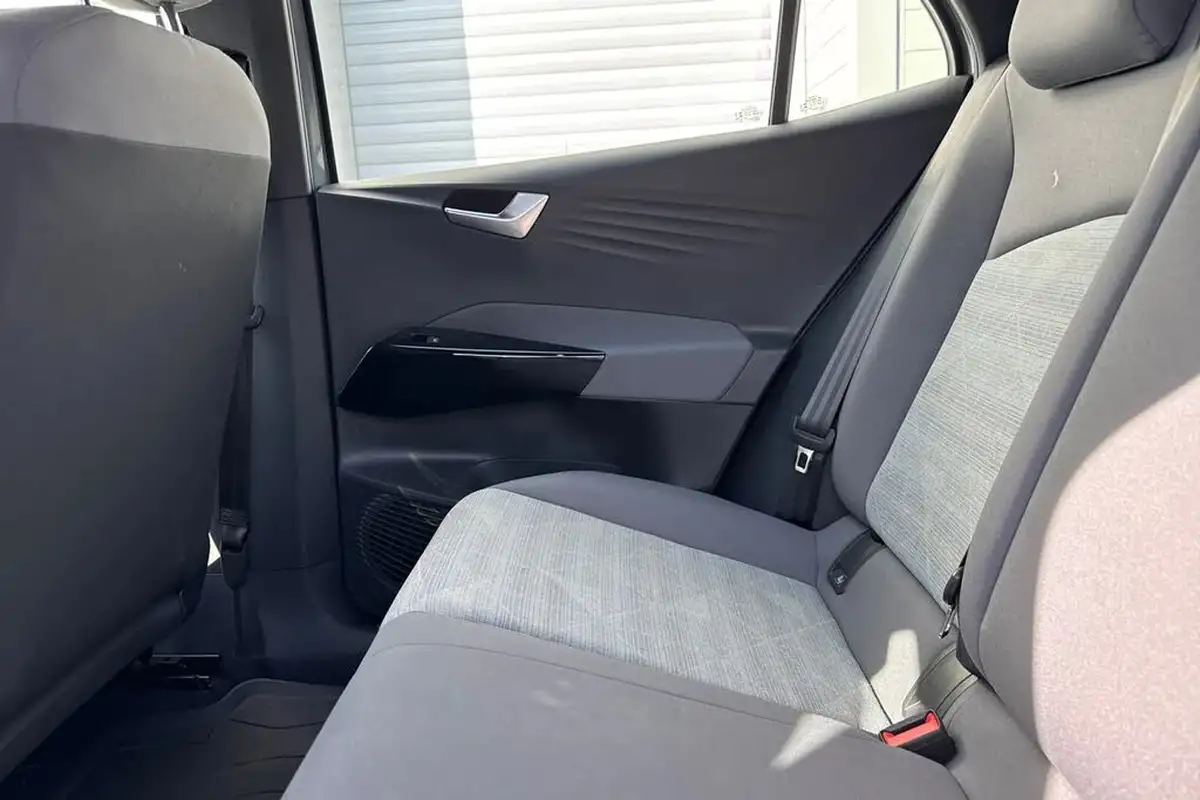 2021-volkswagen-id3-e-life-204ps-58kwh-pro-performance-big-34