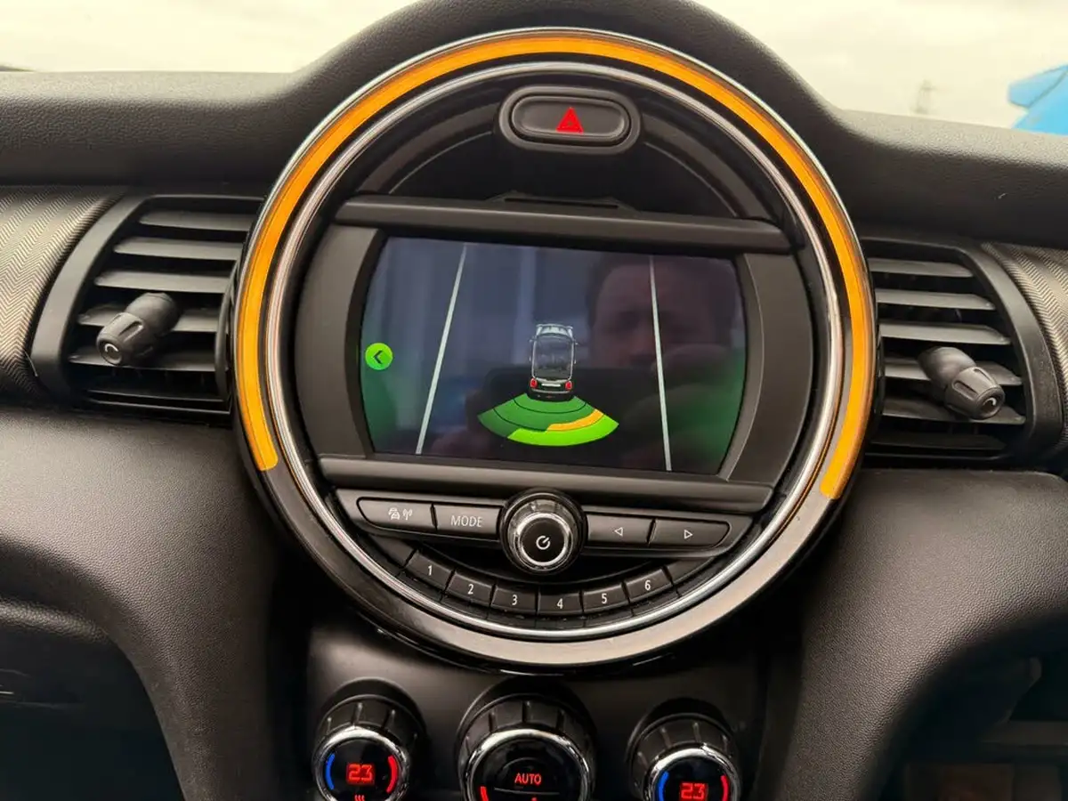 2020-mini-cooper-15-cooper-exclusive-convertible-2d-auto-big-33