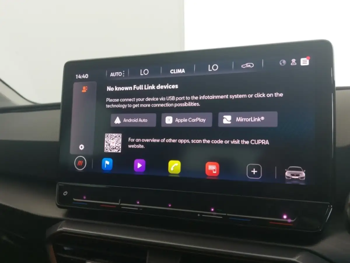 2020-ds-ds-3-crossback-e-tense-ultra-prestige-big-18