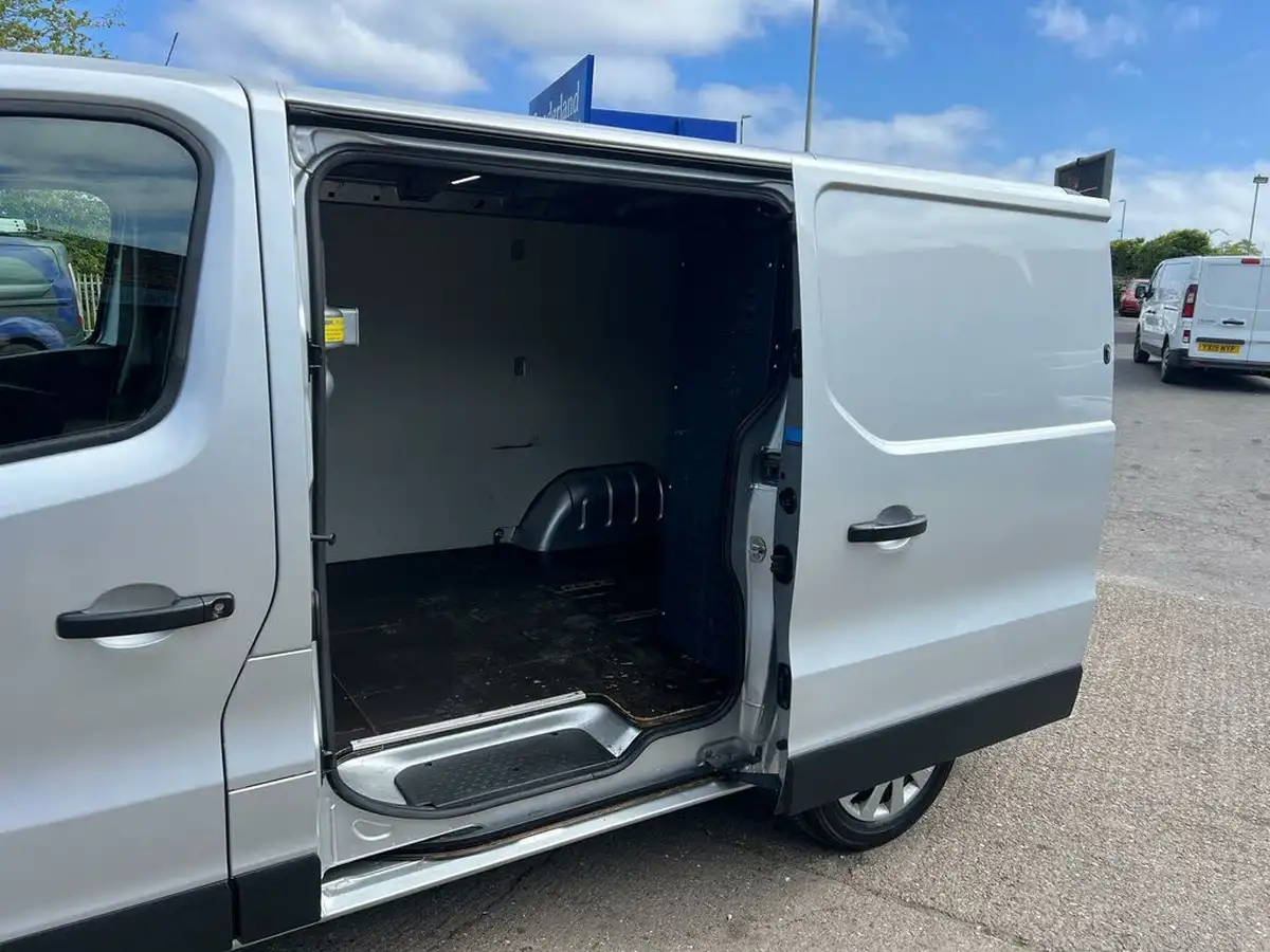 2019-vauxhall-vivaro-16cdti-2700-l1h1-125pseu6-biturbo-ss-ecotec-big-7
