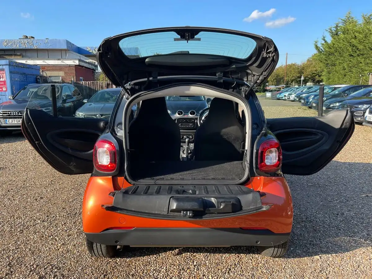 2018-smart-fortwo-10-pure-70bhp-big-22
