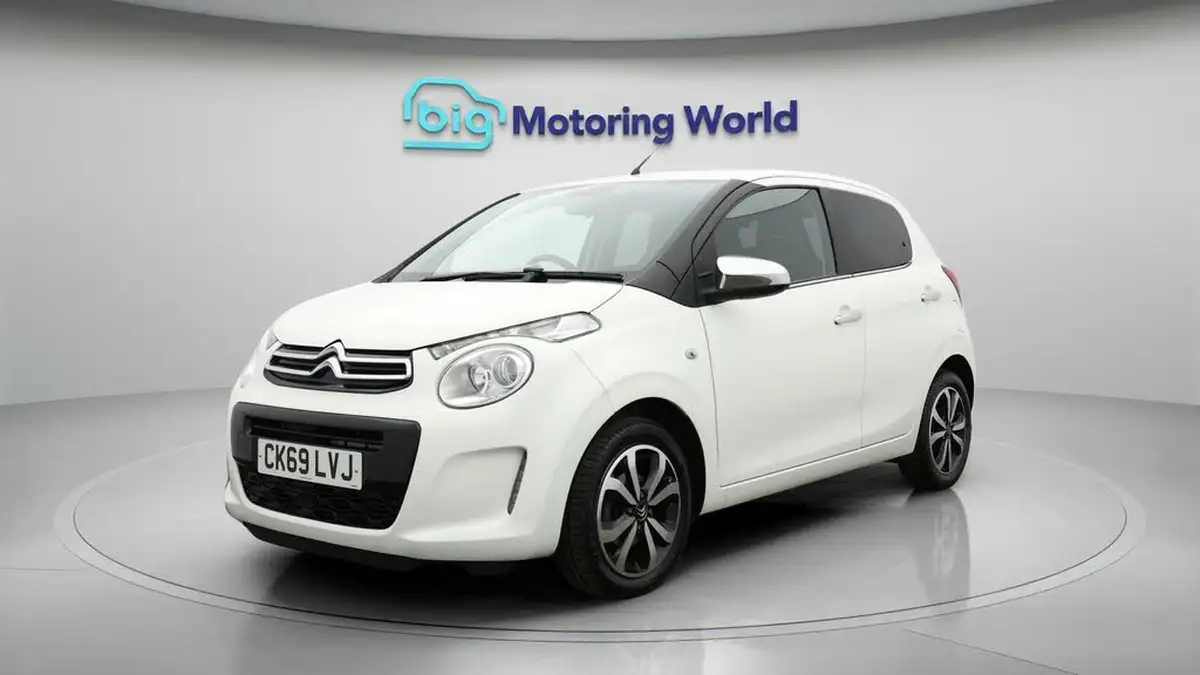 2020-citroen-c1-10-vti-flair-ss-5d-big-2