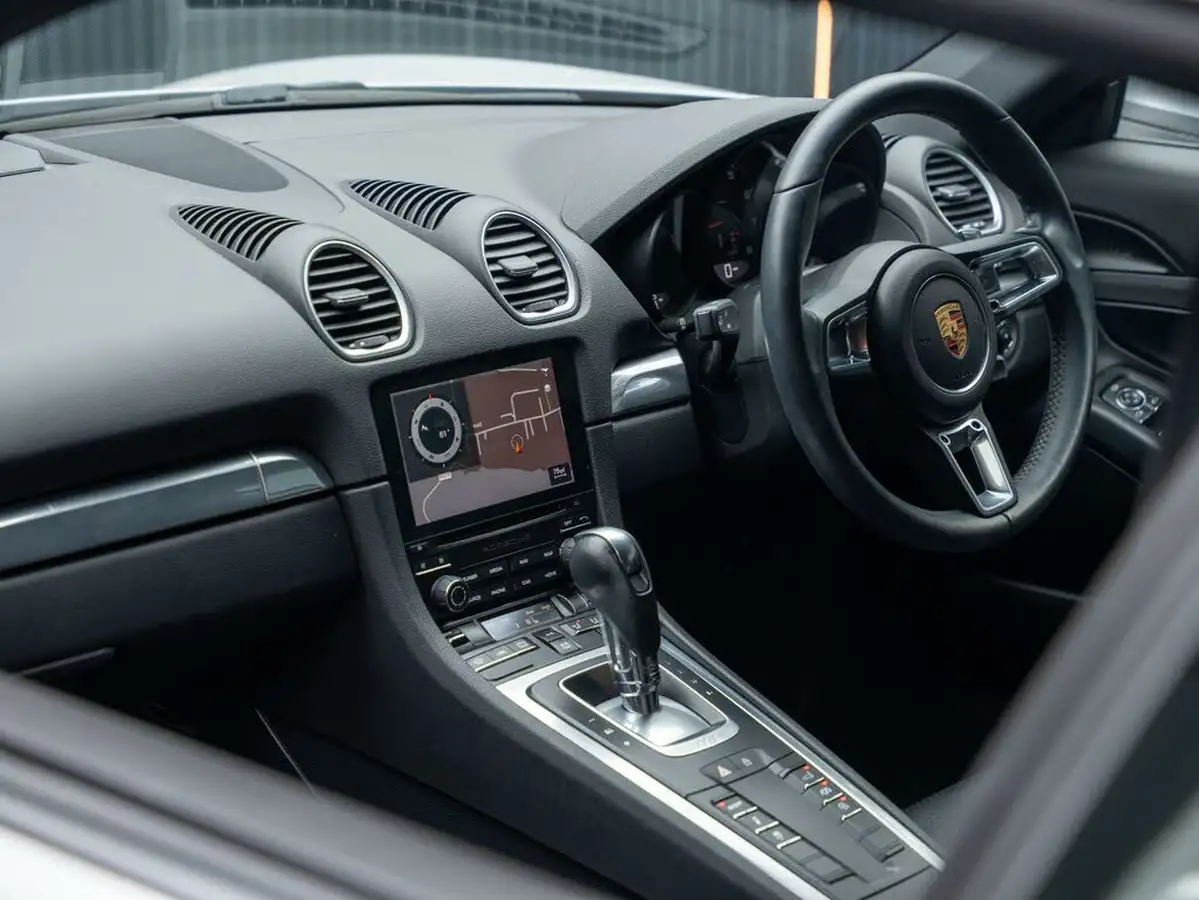 2019-porsche-cayman-718-20-cayman-pdk-big-27