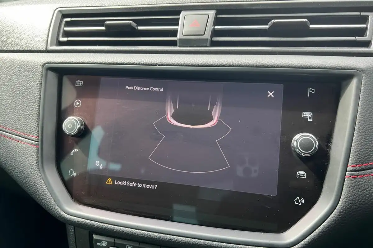 2021-seat-arona-10-tsi-fr-sport-110ps-big-30