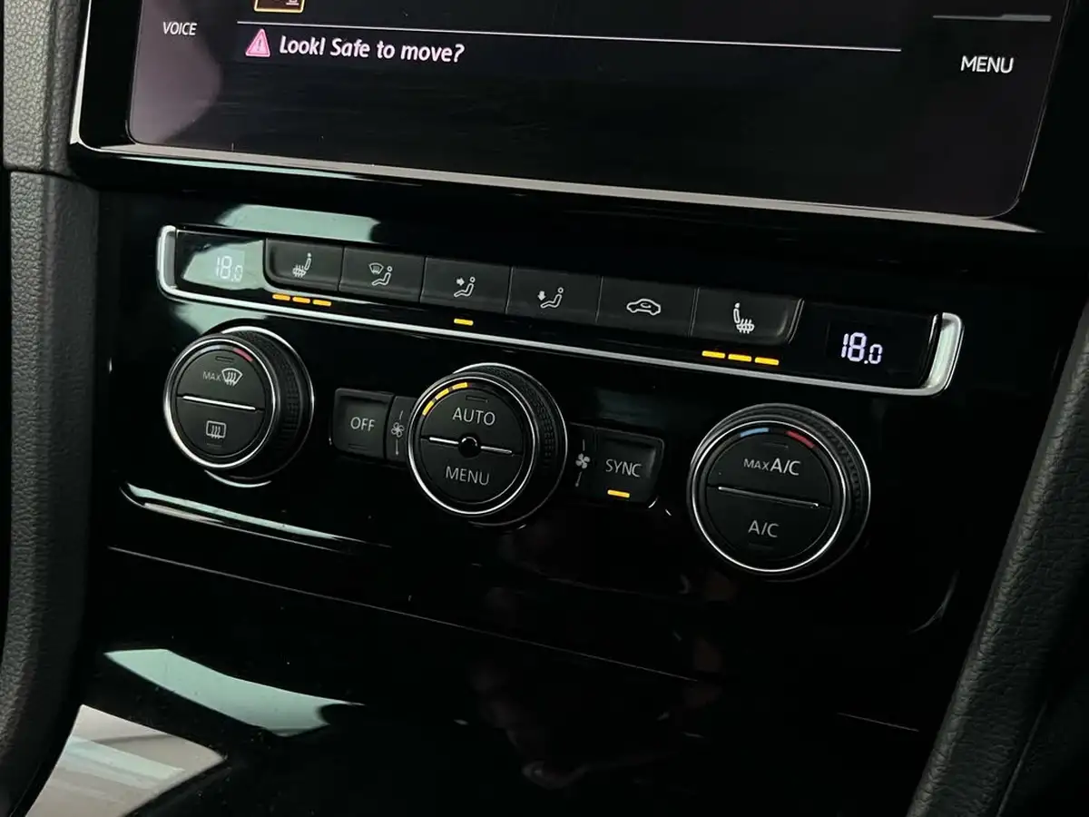 2019-volkswagen-golf-20-tsi-gti-performance-5d-dsg-big-41