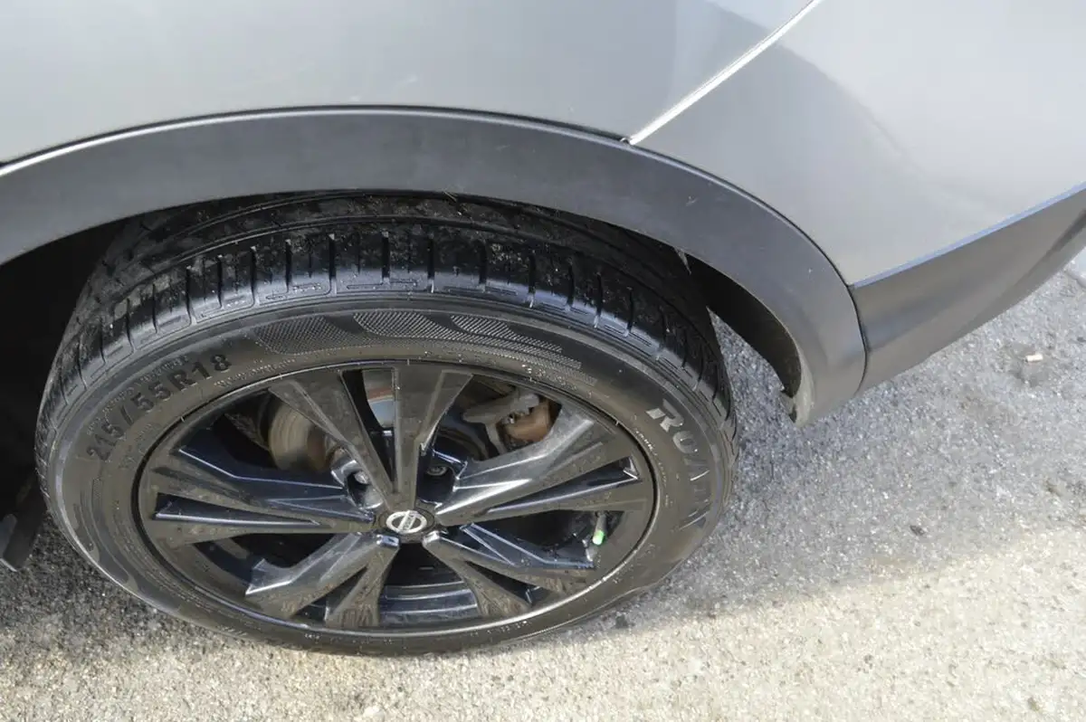 2020-nissan-qashqai-13-dig-t-n-connecta-160ps-auto-big-24